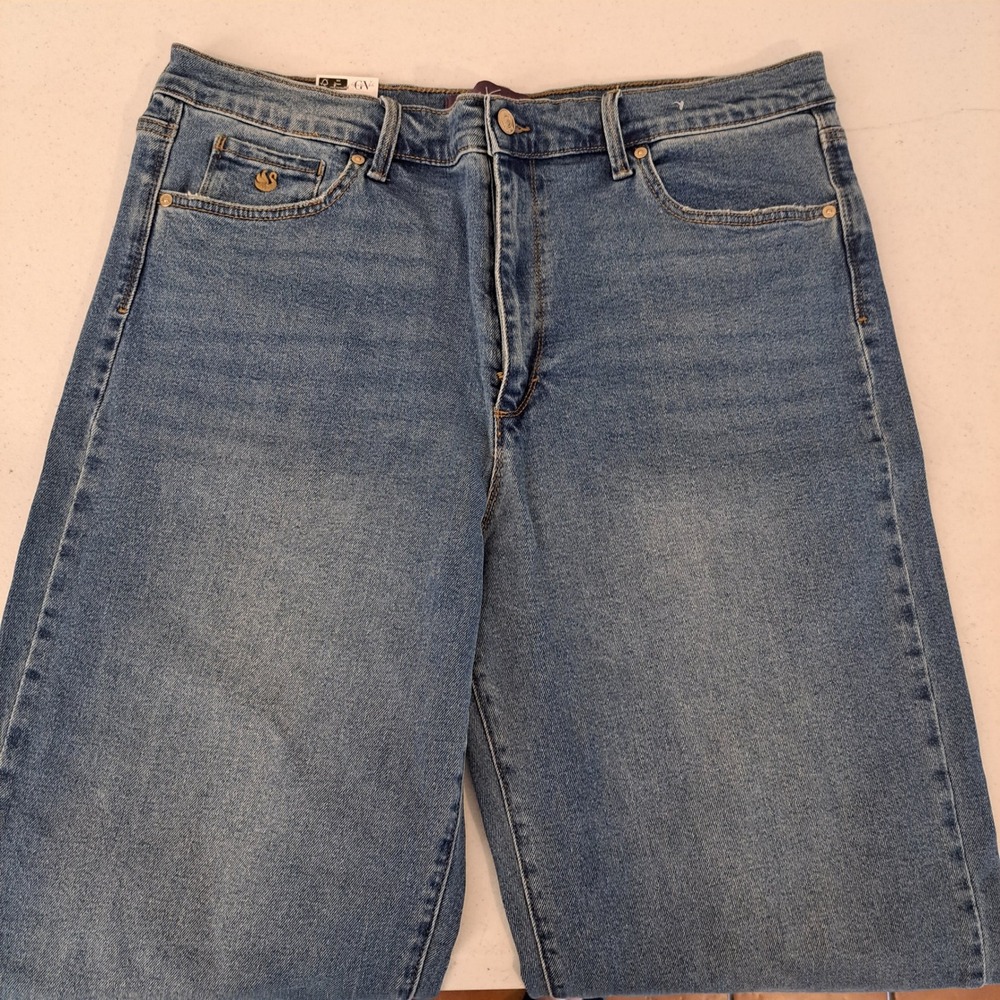 Gloria Vanderbilt Womens Jeans 16 Dark Blue NWT Relaxed Straight 1741-252
